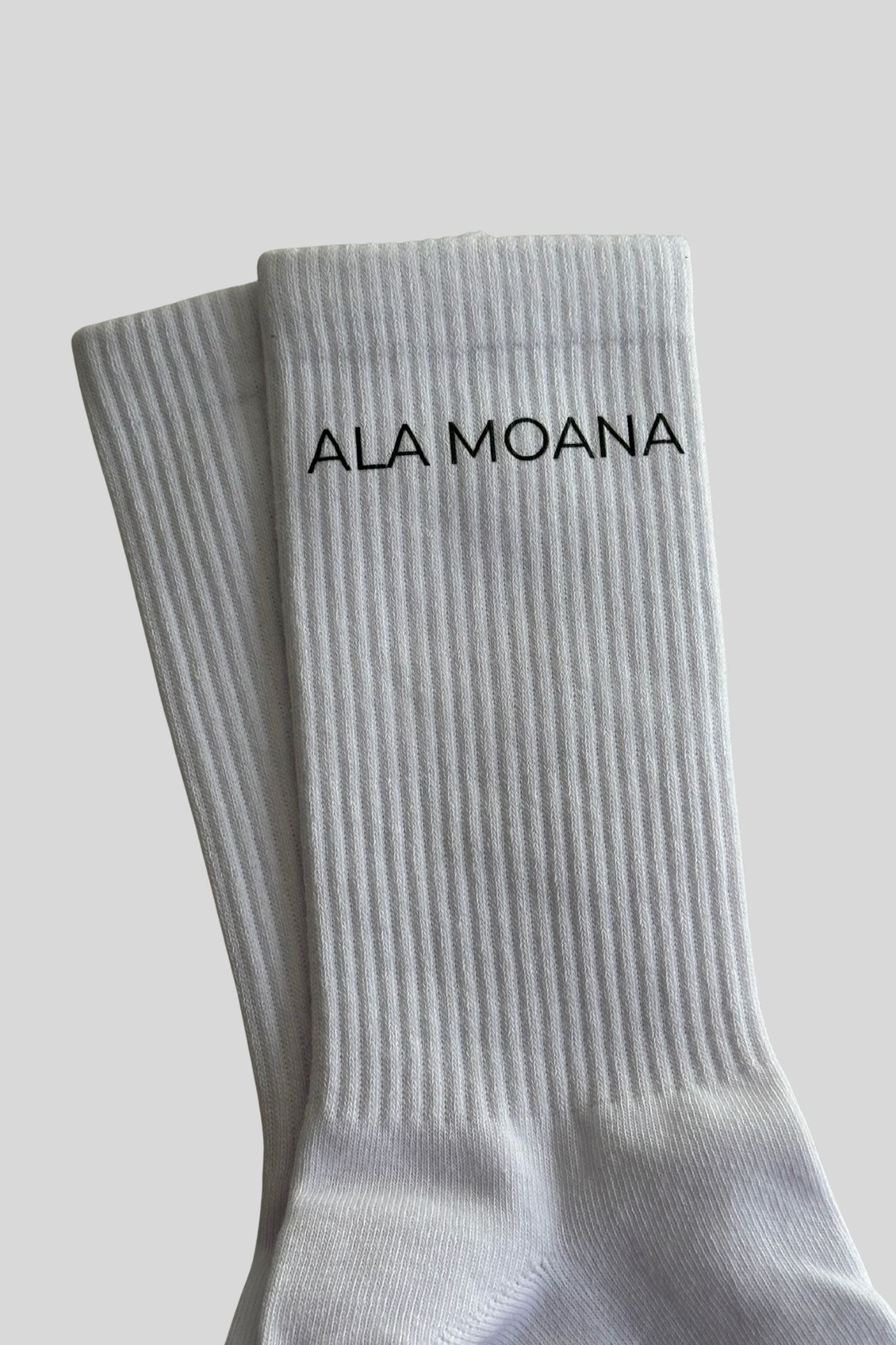 Ala Moana Socks | White