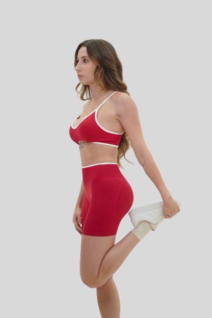 Contour Lift Top | Cherry