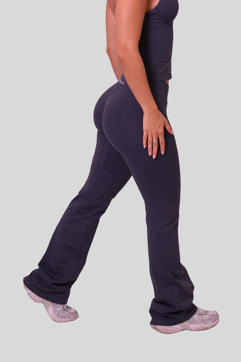Signature Sculpt V-waist Flare Leggings | Midnight Navy