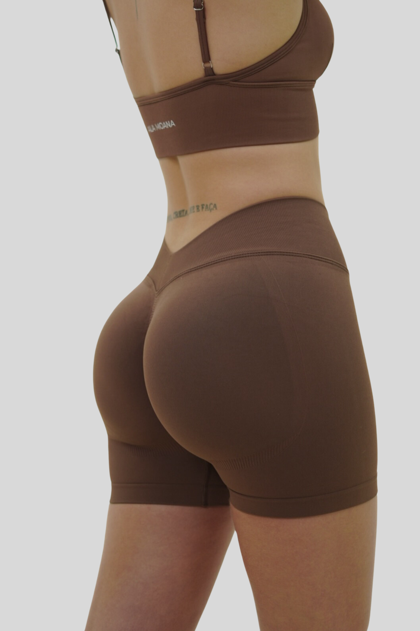 Sculpt V-back Set | Coffee Brown